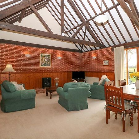 Villa Pear Tree à Wood Norton Extérieur photo